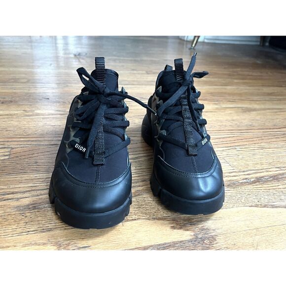 Dior Black Sneakers Sleek Design Comfortable Fit - Picture 1 of 7